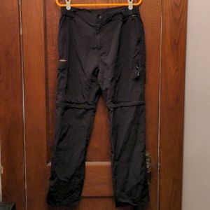 L (8/10) Black Zip Convertible Cargo Hiking Pants